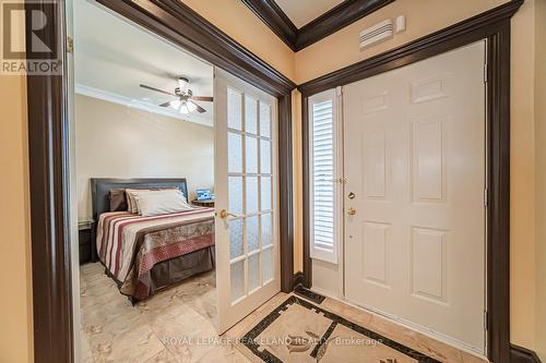 11 - 5595 Drummond Road, Niagara Falls, ON - Indoor