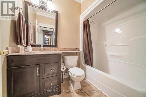 11 - 5595 Drummond Road, Niagara Falls, ON - Indoor Photo Showing Bathroom