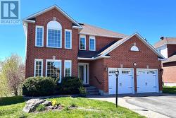 50 ROSENFELD CRESCENT  Ottawa, ON K2K 2L2