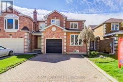 123 THORNWAY AVENUE Vaughan, ON L4J 7Z3