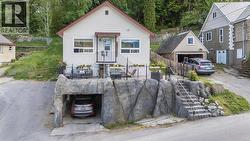 1374 MOUNTAIN Street Trail, BC V1R 3G5