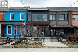 728 RICHMOND STREET W Toronto, ON M6J 1C5