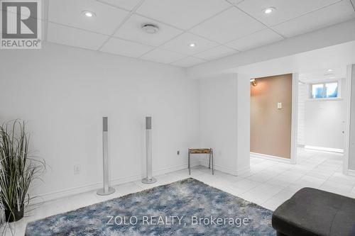 13 Foster Road, Mississauga, ON - Indoor Photo Showing Other Room