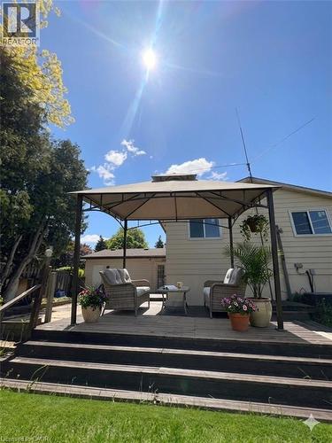 84 Elgar Avenue, Hamilton, ON 
