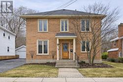 185 FOSTER AVENUE Belleville (Belleville Ward), ON K8N 3P8