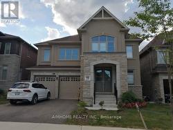 28 FOREST EDGE CRESCENT East Gwillimbury, ON L9N 1R8
