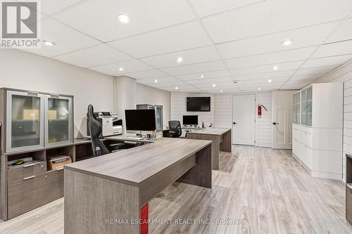 7196 Mcniven Road, Milton, ON - Indoor Photo Showing Office