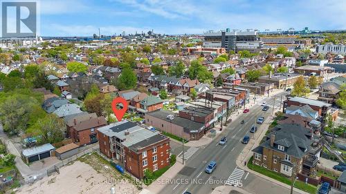 8 - 5 Fairholt Road N, Hamilton, ON - Outdoor With View