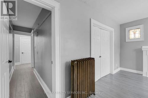 8 - 5 Fairholt Road N, Hamilton, ON - Indoor Photo Showing Other Room
