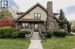 908 Dawson ROAD Windsor, ON N8Y 4A4