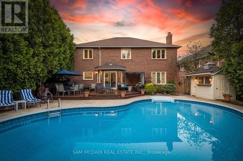 5465 Shorecrest Crescent, Mississauga, ON - Outdoor With In Ground Pool With Deck Patio Veranda With Backyard
