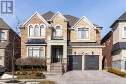4 PORT HOPE HOLLOW Brampton, ON L6Y 0C1