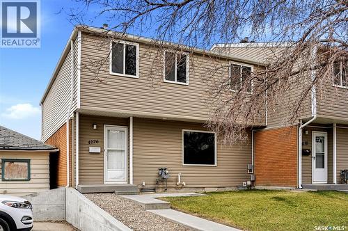 4176 Castle Road, Regina, SK - Outdoor