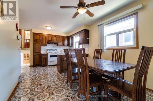 1571 Corkstone Glade, Mississauga, ON - Indoor Photo Showing Dining Room