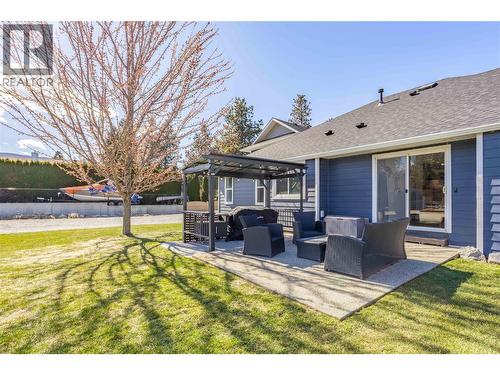 3350 Larkspur Court, Kelowna, BC - Outdoor