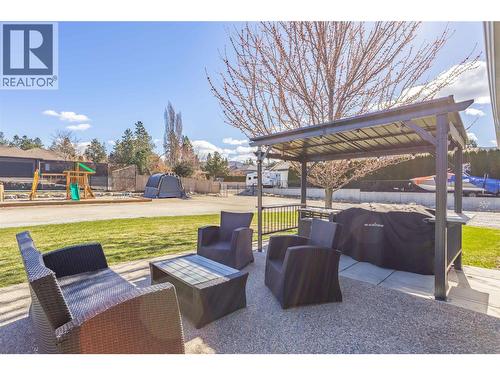 3350 Larkspur Court, Kelowna, BC - Outdoor