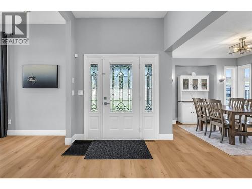 3350 Larkspur Court, Kelowna, BC - Outdoor