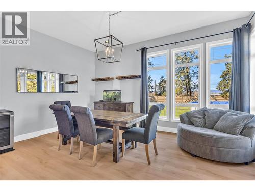 3350 Larkspur Court, Kelowna, BC - Outdoor