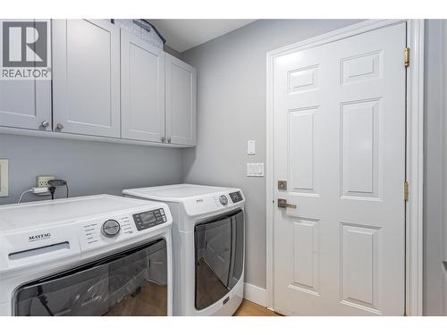3350 Larkspur Court, Kelowna, BC - Indoor With Storage