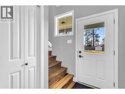 3350 Larkspur Court, Kelowna, BC - Outdoor