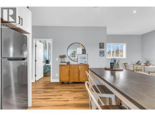 3350 Larkspur Court, Kelowna, BC - Indoor