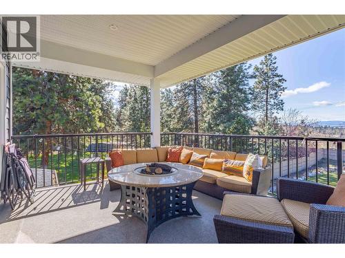 3350 Larkspur Court, Kelowna, BC - Indoor