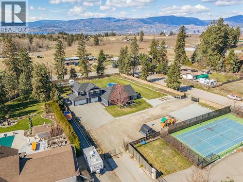 3350 Larkspur Court, Kelowna, BC - Outdoor