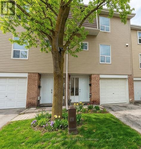 40 ELLIS DRIVE  Brampton, ON L6T 4C4