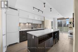 2803 - 8 MERCER STREET Toronto, ON M5V 0C4