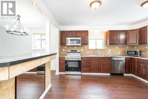 37 Banner Crescent, Ajax, ON - Indoor Photo Showing Kitchen