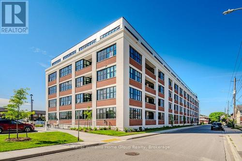 304 - 120 HURON STREET  Guelph (St. Patrick's Ward), ON N1E 5L7