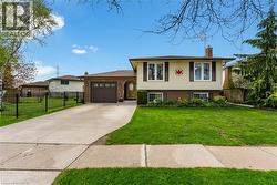 2881 OLDEN Avenue Niagara Falls, ON L2J 3Y9