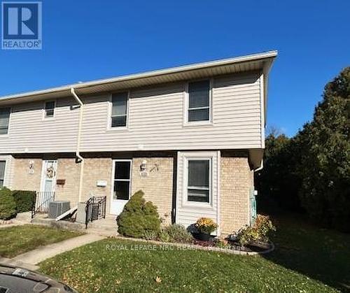 18 - 242 LAKEPORT ROAD  St. Catharines (Lakeport), ON L2N 6V2