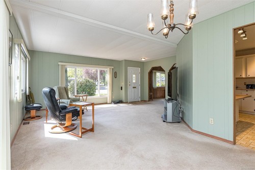 2170 Summergate Blvd, Sidney, BC 
