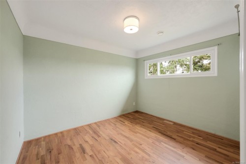 3746 Seaton St, Saanich, BC 