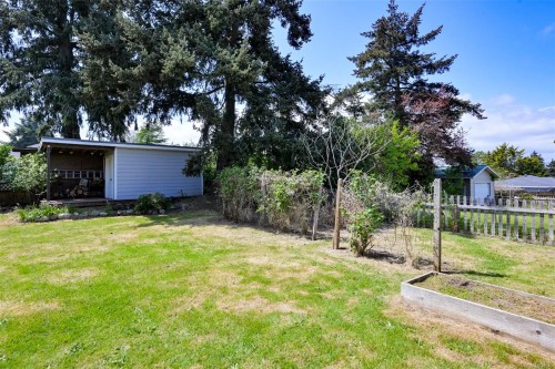 3746 Seaton St, Saanich, BC 
