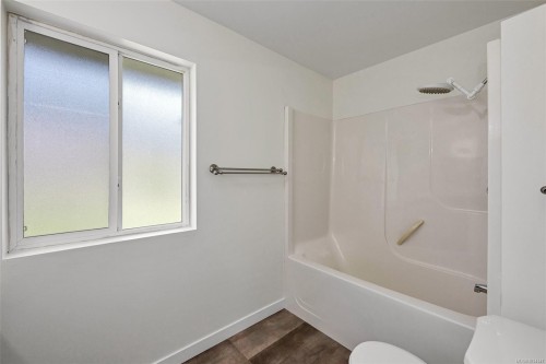 1580 Babine Rd, Crofton, BC 