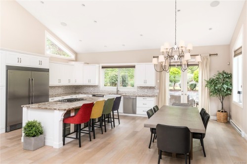 1896 Leyns Rd, Saanich, BC 