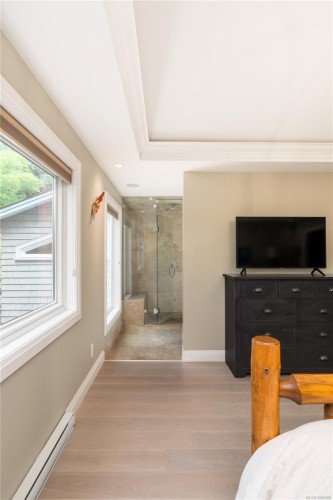 1896 Leyns Rd, Saanich, BC 