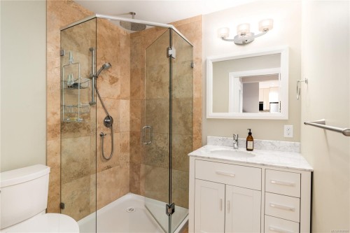 1896 Leyns Rd, Saanich, BC 
