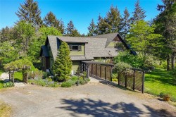 1584 Stamps Rd Duncan, BC V9L 5W2