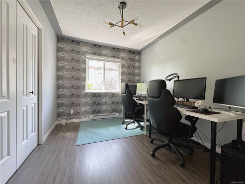 2596 Crystalview Dr, Langford, BC 