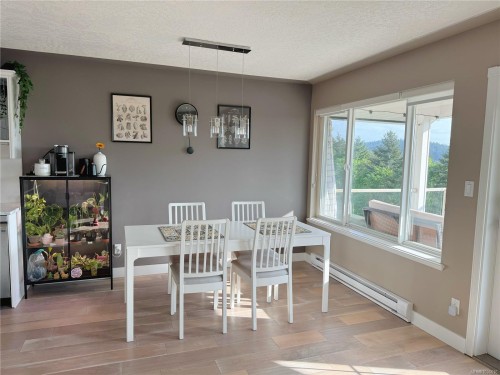 2596 Crystalview Dr, Langford, BC 