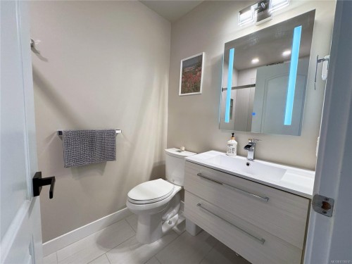 2596 Crystalview Dr, Langford, BC 