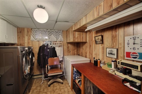 Atelier - 181 Ch. Trémoy, Rouyn-Noranda, QC - Indoor Photo Showing Laundry Room