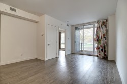Salon - 