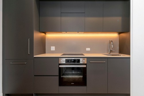 Kitchen - 3313-1205 Place Phillips, Montréal (Ville-Marie), QC - Indoor Photo Showing Kitchen