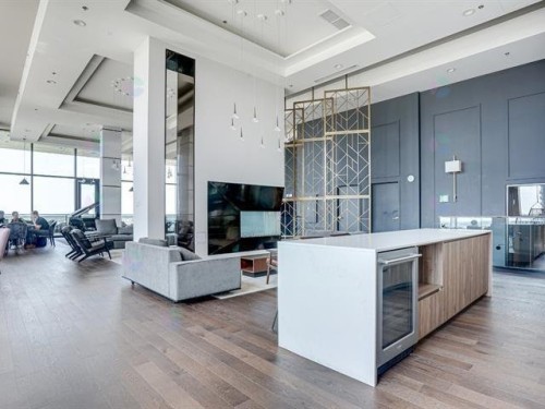 Autre - 515-5905 Boul. Du Quartier, Brossard, QC 