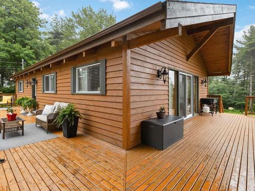 38 School Street, Sandy Point, NS 