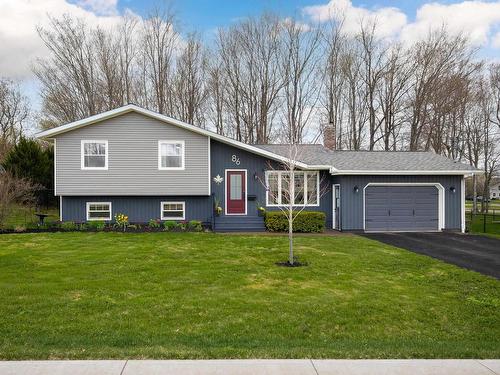 86 MacDougall Drive  Summerside, PE C1N 5E5